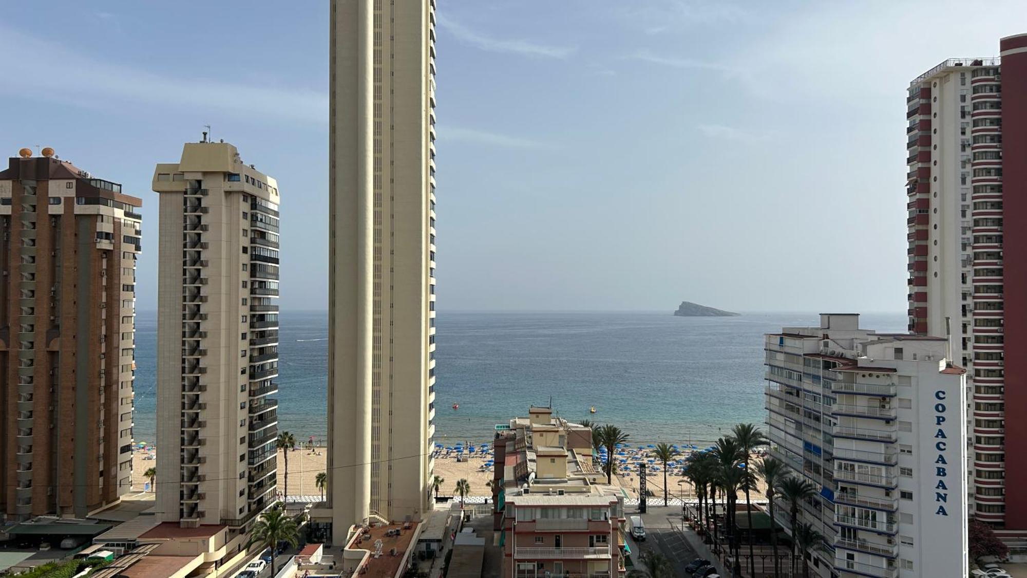 Ducado 13 Playa Benidorm Apartment Ngoại thất bức ảnh