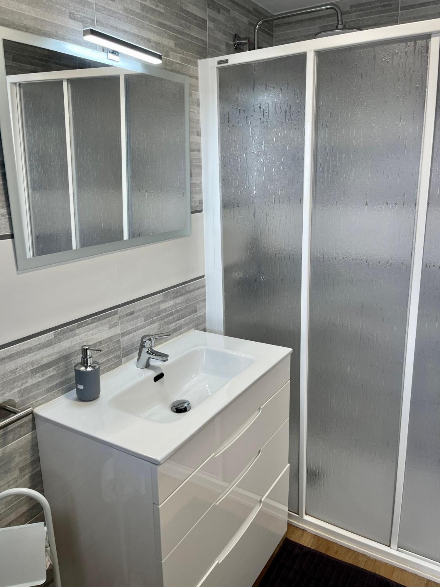 Ducado 13 Playa Benidorm Apartment Ngoại thất bức ảnh