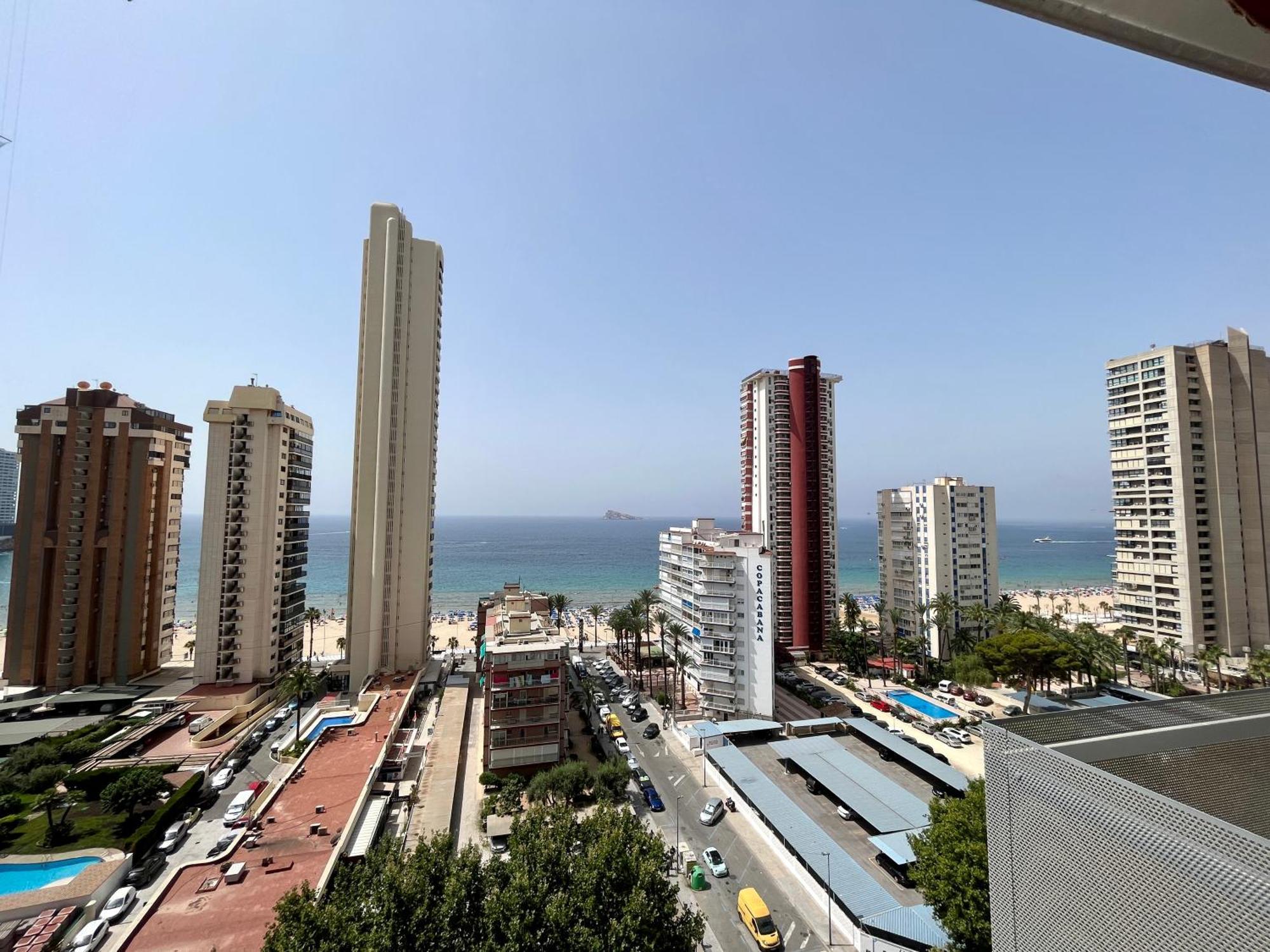 Ducado 13 Playa Benidorm Apartment Ngoại thất bức ảnh